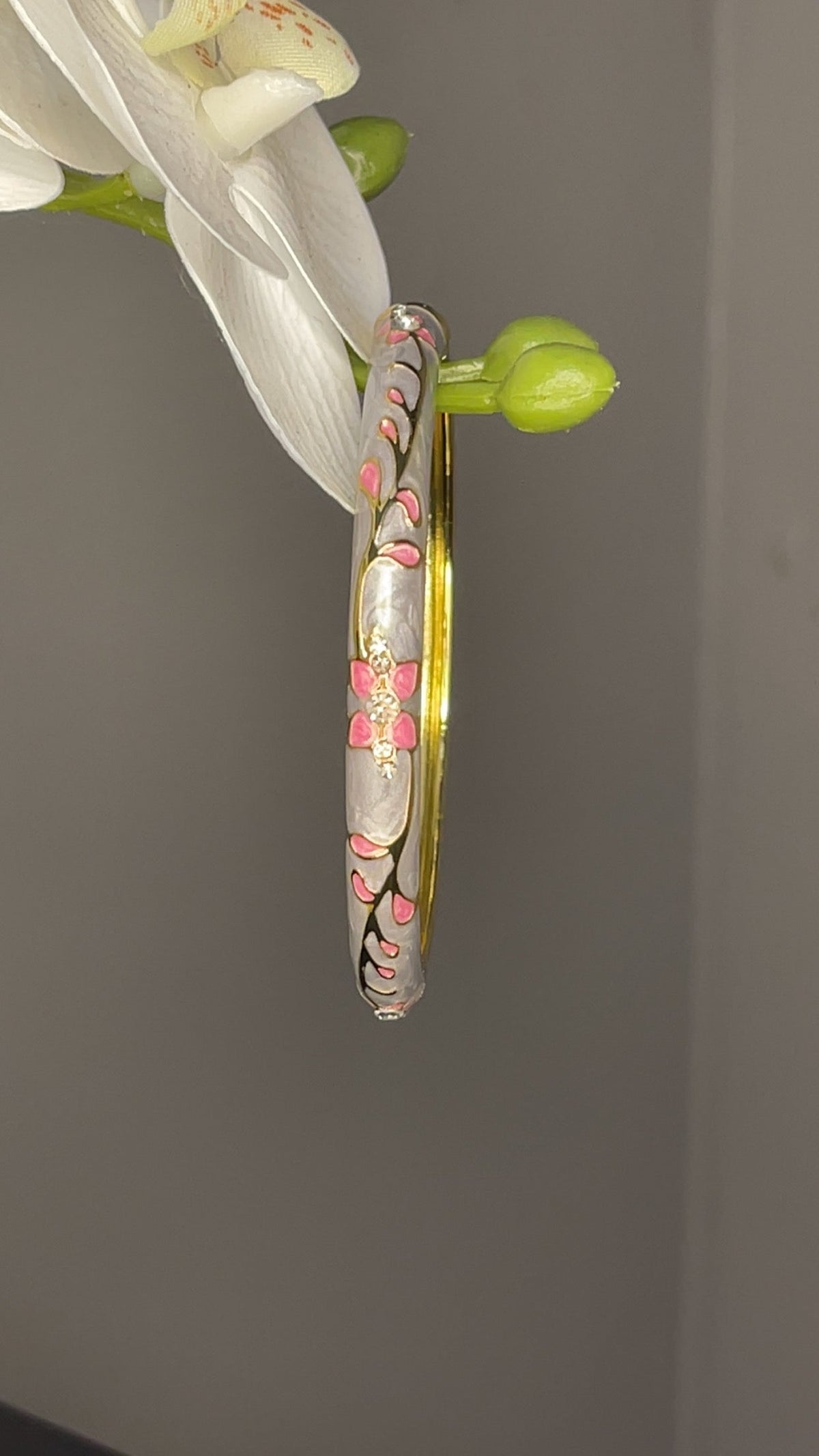 Gifts Under $25 at Wini's Wardrobe