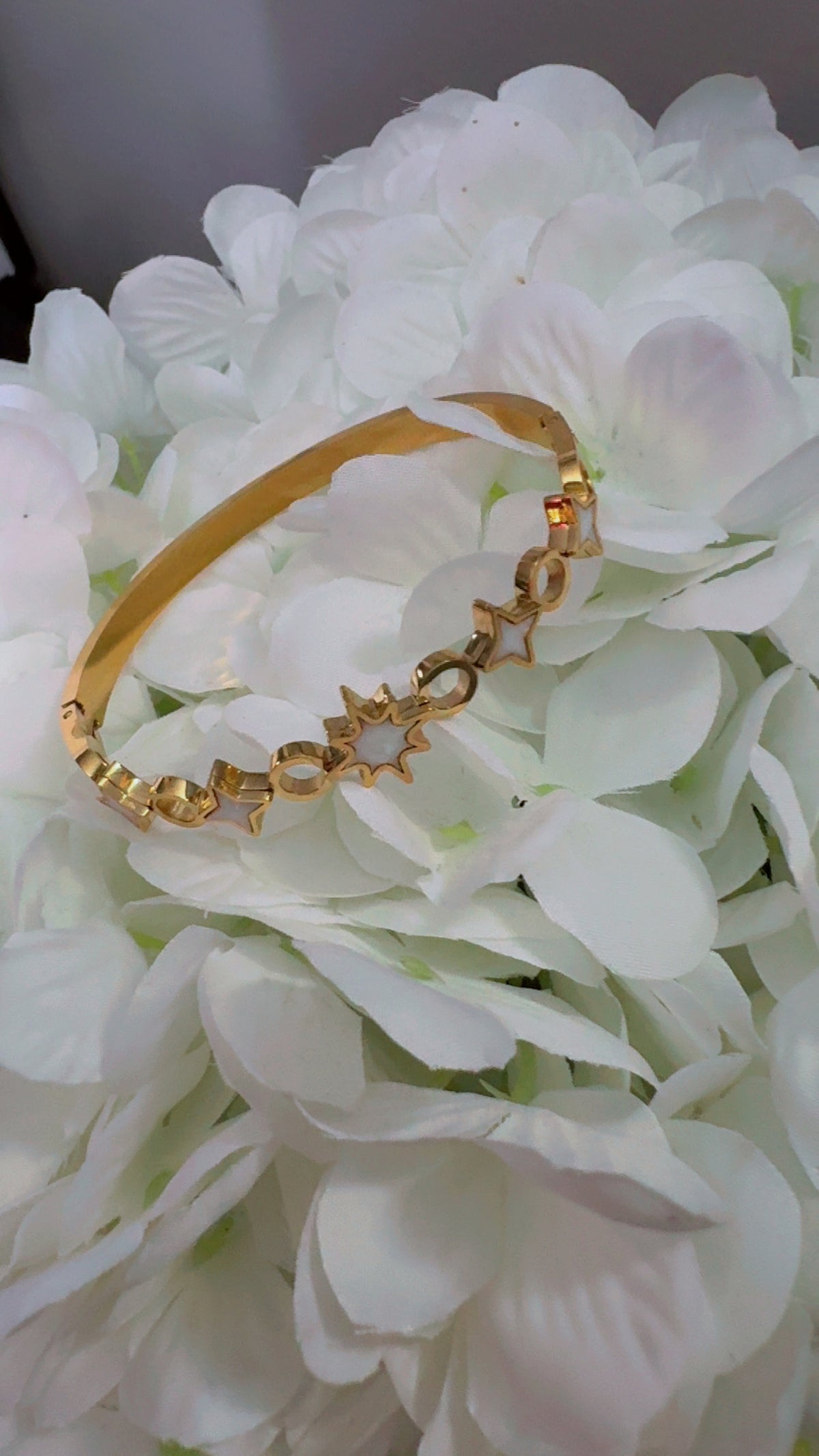 Cosmic Charm Gold Star Bracelet