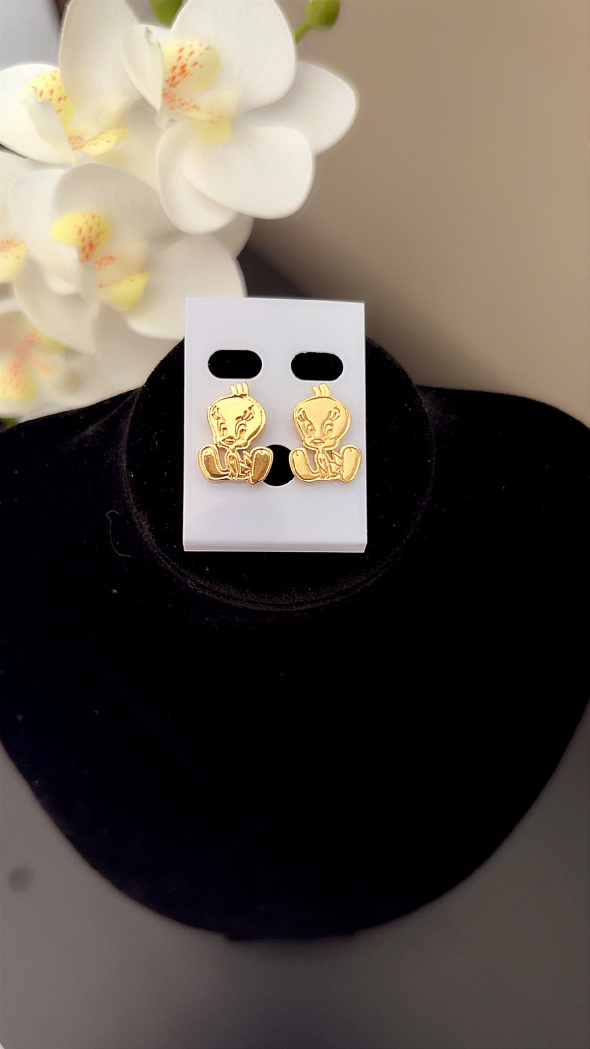 Tweety bird small earring