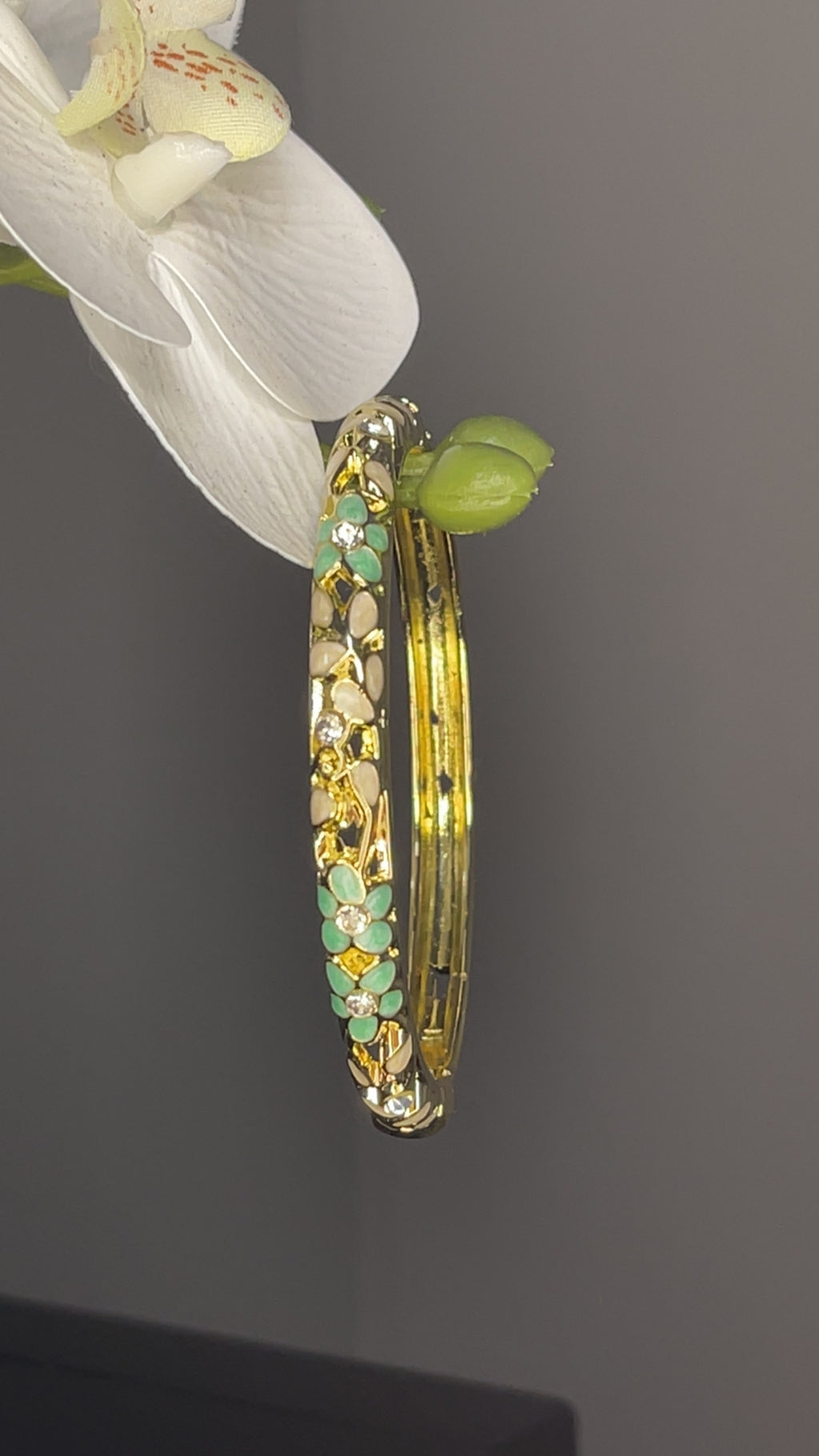 Mint Blossom Enamel Crystal Bangle